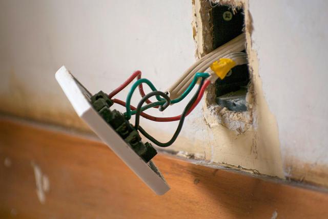Light Switches & Plug Socket Repairs